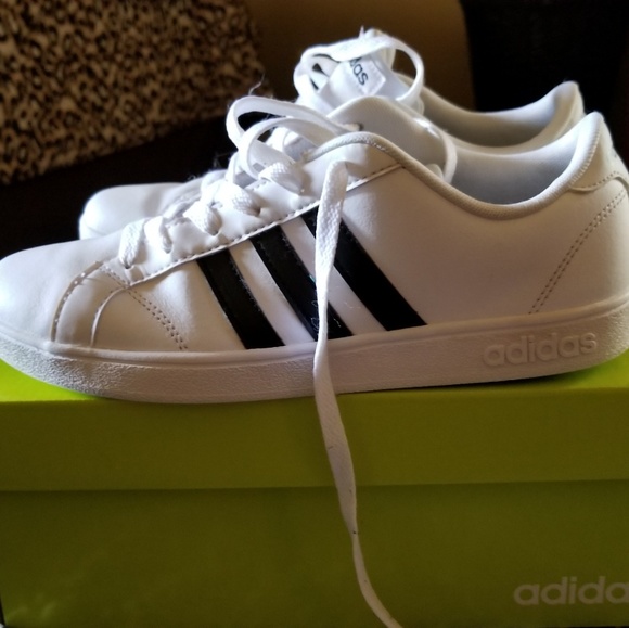 adidas Shoes - ADIDAS shoes